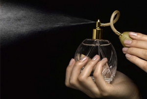 روش استفاده صحیح از عطر