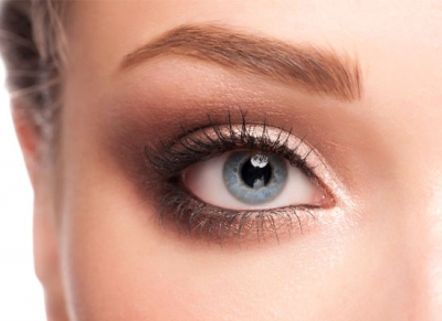 روش‌های سریع برای آرایش چشم‌ و ابر